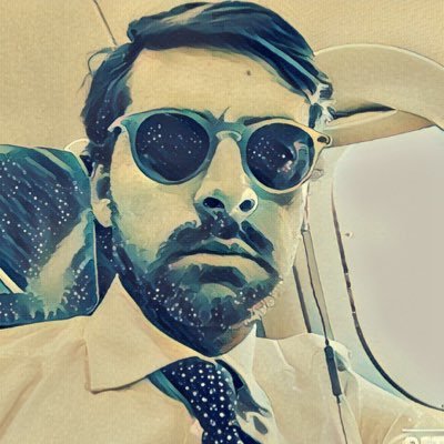 Government Relations Director EMEA for a 🇺🇸 Company. TWing in personal capacity also on #politics #lobbying #avgeek #media and, of course, #ASRoma