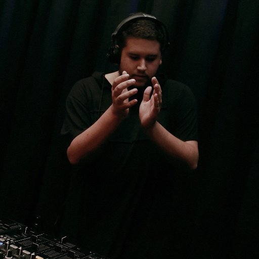 Fan Page: https://t.co/V7YJtAnkyu
Soundcloud:
https://t.co/aHqjExpAkb
