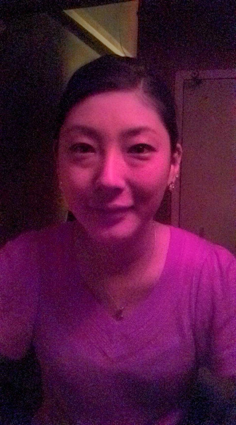 薦められるままに登録しました。美しいもの、風景、人、言葉が好きです。