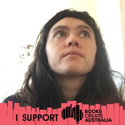 itsloumcc's profile picture. Books, films, internets and everyday adventures.