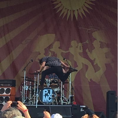 bmved10's profile picture. 