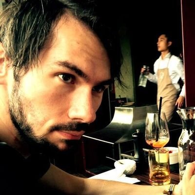 ErnestoKrapsus's profile picture. Life is a song - Passionate songsnippet delivery - games, programming, technology, web - Developer of the famous Box-Games.