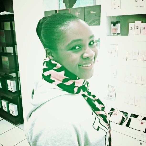 I'm a student at Edith Cowan Univeristy, doing a Bsc Degree in Social Science.
I love food!