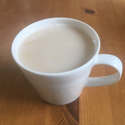 Send in your cups of tea to be rated by the community on colour, consistency, mug/cup, setting and biscuit choice. Too many teas to tweet them all, sorry.