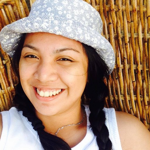 ivoreeeyyy's profile picture. I am the kind of person that laughs even on a simple joke, but easily get hurt in a simple way.