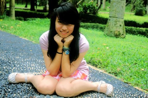 i like candy,ice cream and chocolate :)
