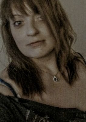 39 year old. Mother. Jack of some trades