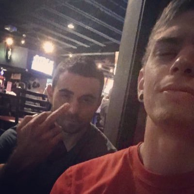 vogggges's profile picture. I don’t tweet often... but when I do.. it doesn’t mean much and it’s pretty vague.