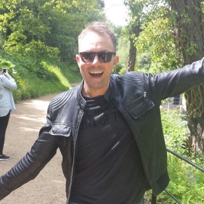 Full time #foodie , #footy #wolves fan #music lover #paleo geek, devoted dad and husband #Shropshire lad loving life in #Manchester 🐝 🐺 /\_/\