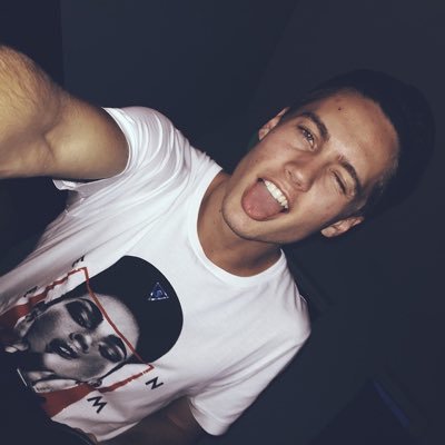 Alecrpgcl_'s profile picture. 