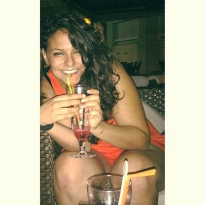 andconde1996's profile picture. 