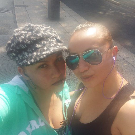 HHanzel98's profile picture. 