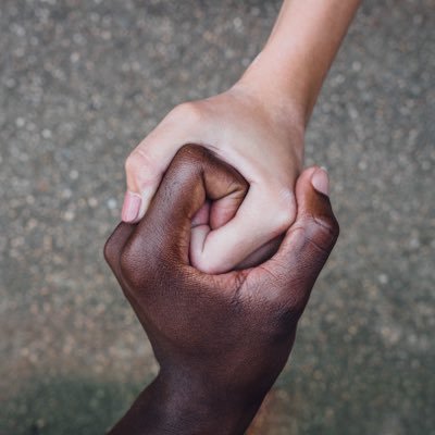 sarahxxmaria's profile picture. 21. @urbangorillas 🌹