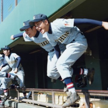 初めまして！野球⚾️のバッティングについて留学や研究をしてきました！バッティングだけではなく、トレーニングメニューなど、私の持っている知識を全てあなたに伝えます😆 わからないことがあれば、どんどんDMしてください^_^ ⬇︎⬇︎⬇︎下記のアンケートに答えていた抱いた方だけにプレゼントがあります🎁