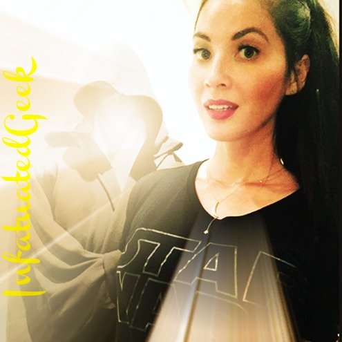 InfatuatedGeek's profile picture. Madness is just like gravity; all it takes is a little push.

//21+.[RP].MC.//[MAC] 》I take payment in the form of hersey bars and peach rings.《