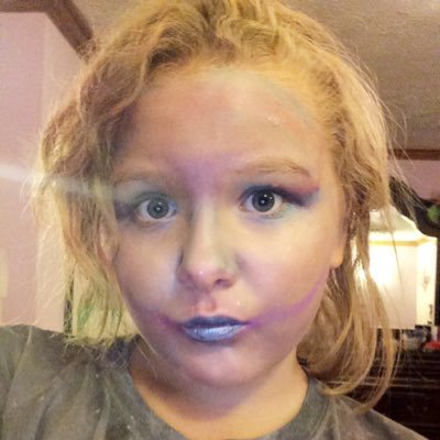 MissLoveyBunny's profile picture. Hello I love Pretty Little a liars and Gossip Girl my favorite color is blue Instagram:AubreyISmith Snapchat:AubreyISmith Music.ly:@aubrey_smith_18 LOVE YA