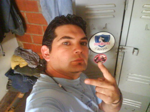 chinoriv's profile picture. Soy moreno,estatura mediana ojos pardo...me gusta la musica y el deporte....