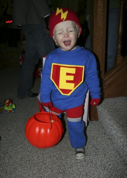 tylerack's profile picture. producer of @Headline_Heroes and @DirectOffPod podcasts