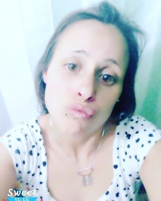 LauraEs62436918's profile picture. que atrevido esos que dicen que no puedo ser feliz ♡
