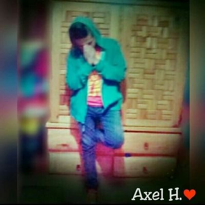 Axel4368's profile picture. Música