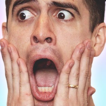 Panicfansbrasil's profile picture. Just another LA devotee