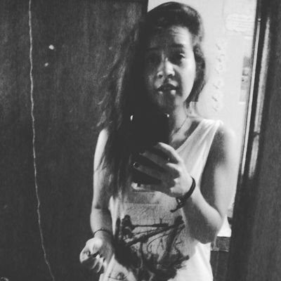 carpavon12's profile picture. 