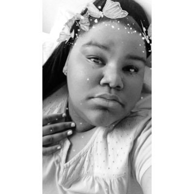 *1D 8/4/14 - 8/5/15* -published journalist- •aspiring motivational speaker• _____________17 yrs young_________