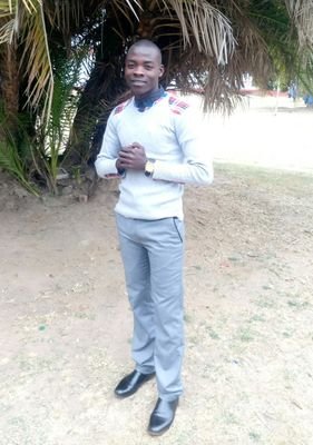 MakuvazaLast's profile picture. 