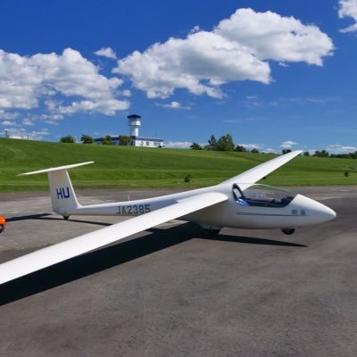 北海道大学航空部の公式アカウントです。🛩️
グライダーで空を飛んでいます！機体の整備もしています！ 日々の色々な活動をつぶやいていきます。興味がある方はDMまで！

インスタもどうぞ⇛
https://t.co/1p7tojT8MG
#北大 #航空部