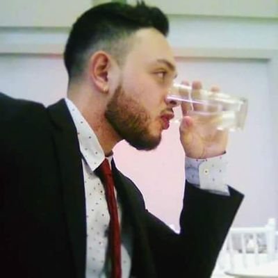 JDavid_RuizG's profile picture. Emprendedor, idealista, soñador.