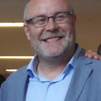 manoloantelo's profile picture. Profesor de matemáticas. 
Foi alcalde de Vimianzo. 
Galego, e a moita honra