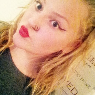 Makeup_Geek_21's profile picture. Katie|14|Loves Life ❤️|Just a regular person|