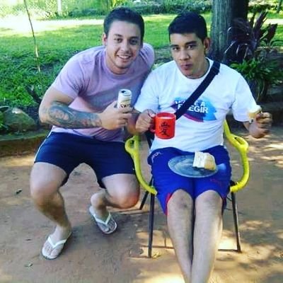 Bio: Se resume en  CLUB CERRO PORTEÑO