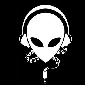 AlienArmy8's profile picture. Request a song the I will try to make it