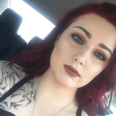 EllieDenee2596's profile picture. 