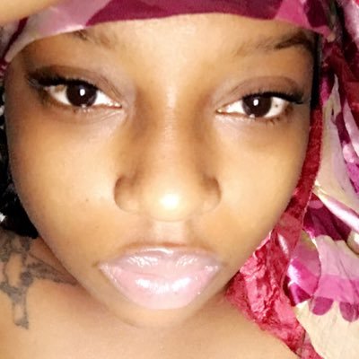 ForeverIkee's profile picture. Philly Stylist....