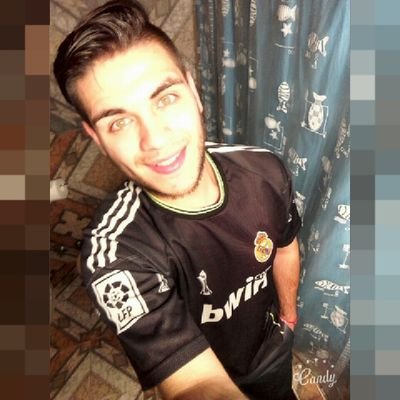 rojo_cris's profile picture. 