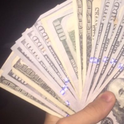 Heavenn_pL's profile picture. #1 MWR Varient Player | #ForTheWar 2BulletHeaven | ate 2 bullets irl so i 2 bullet everyone