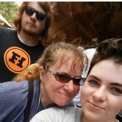 Mama2Bubba_Boo's profile picture. Words n Music ~ Love n Memories