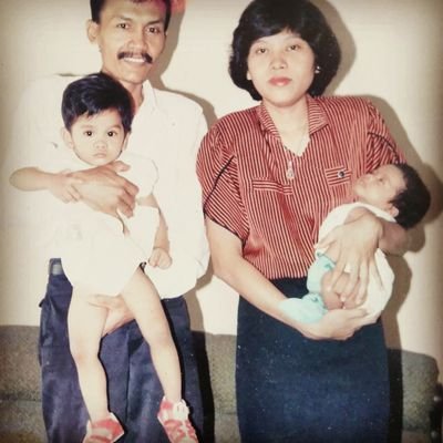 TiaNugra92's profile picture. 