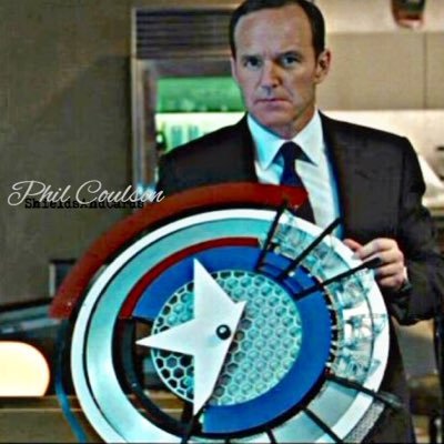 ❝Just because we check the gυηѕ at the door, doesn't mean our brains will change from нαηɗ gяєηαɗєѕ.❞ 《#MarvelRP》