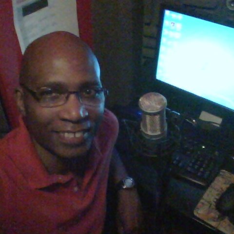 Professional Voice Over Artist, Full Time Dad, Lover of music, reading, writing, quiet walks in nature