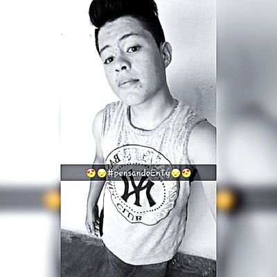 jesus_JTA7's profile picture. todos hablan de futbol. Pero pocos conocen el significado de jugarlo, de sentir esa gran pasion que te hace cada ves entrenar mas duro ⚽❤