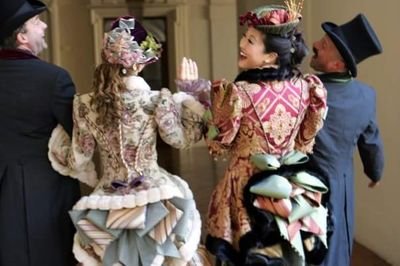 The Goode Time Carolers are the front runners of the caroling industry. Let us be the jewel in the crown of your holiday planning.