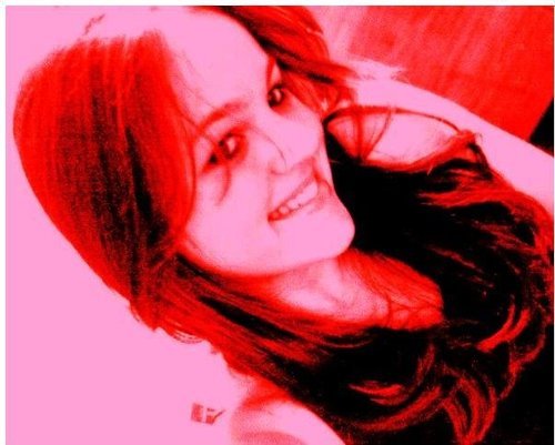 Publicity student, music lover and a cute girl ;* LOL