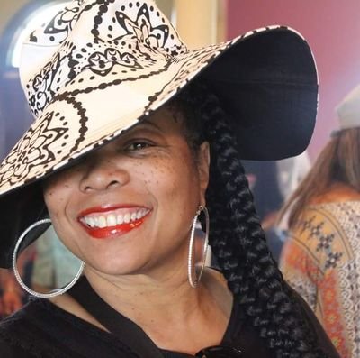 bettinakcmo's profile picture. I love cooking, fashion, and interior design! I am a football and tennis fanatic! I am a techie and an advocate for justice!