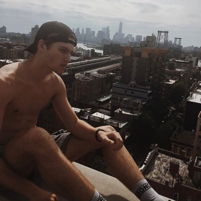 nickrpgrivdale2's profile picture. amour bestial durant la pleine lune