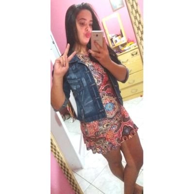 Você é o meu melhor momento, meu barulho, meu silencio, você é o meu melhor lugar .. Daniel e Manuella ❤