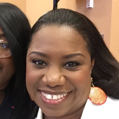 Scrapelegance's profile picture. 