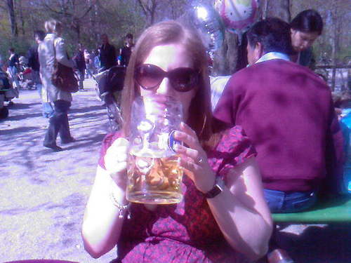 kelliebez's profile picture. Muddling through.